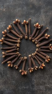 Clove water: 5 benefits of drinking this miracle potion every morning